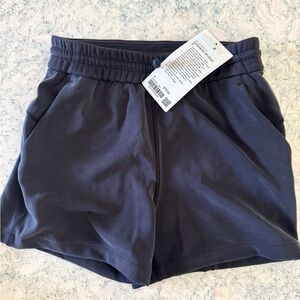 NWT Lululemon Softstreme HR Shorts